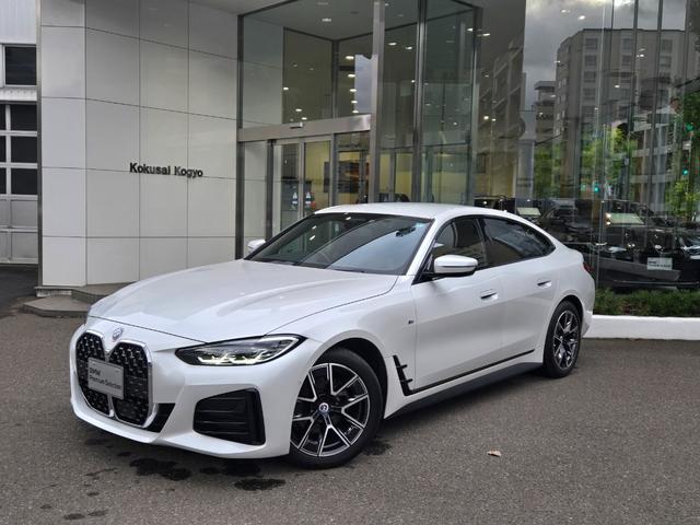 ４シリーズ ４２０ｄ　ｘＤｒｉｖｅグランクーペ　Ｍスポーツ　認定中古車　レザーシート　リアビューカメラ　Ｂｌｕｅｔｏｏｔｈオーディオ　アンビエントライト　ＨＤＤナビ　電動テールゲート　シートヒーター　アクティブクルーズコントロール　オートホールド（10枚目）