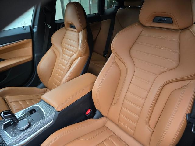 ４シリーズ ４２０ｄ　ｘＤｒｉｖｅグランクーペ　Ｍスポーツ　認定中古車　レザーシート　リアビューカメラ　Ｂｌｕｅｔｏｏｔｈオーディオ　アンビエントライト　ＨＤＤナビ　電動テールゲート　シートヒーター　アクティブクルーズコントロール　オートホールド（25枚目）