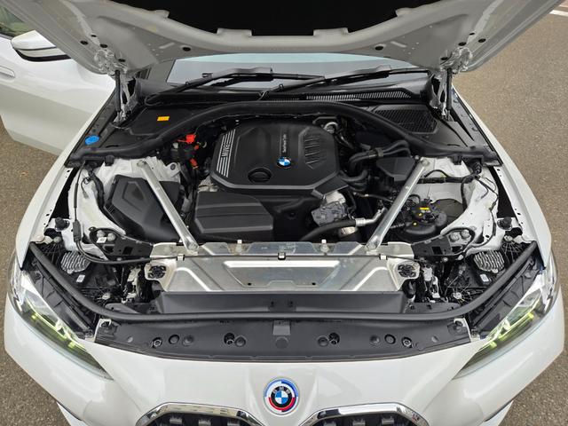 ４シリーズ ４２０ｄ　ｘＤｒｉｖｅグランクーペ　Ｍスポーツ　認定中古車　レザーシート　リアビューカメラ　Ｂｌｕｅｔｏｏｔｈオーディオ　アンビエントライト　ＨＤＤナビ　電動テールゲート　シートヒーター　アクティブクルーズコントロール　オートホールド（33枚目）