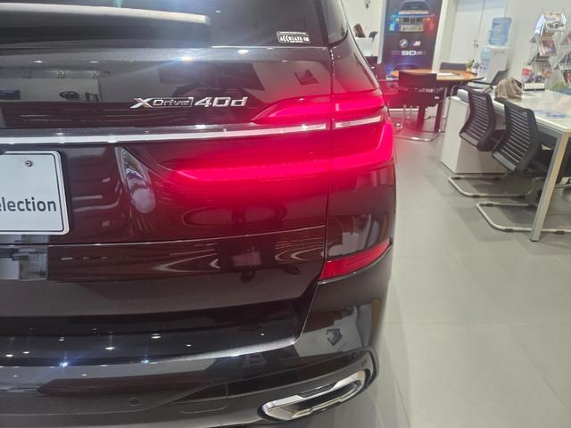 Ｘ７ ｘＤｒｉｖｅ　４０ｄ　Ｍスポーツ　認定中古車　サンルーフ　７人乗り　シートヒーター　ＨａｒｍａｎＫａｒｄｏｎ　アクティブクルーズコントロール　ヘッドアップディスプレイ　マッサージシート　ソフトクローズドア　保温保冷カップホルダ（16枚目）