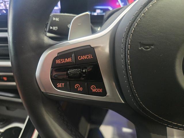 Ｘ７ ｘＤｒｉｖｅ　４０ｄ　Ｍスポーツ　認定中古車　サンルーフ　７人乗り　シートヒーター　ＨａｒｍａｎＫａｒｄｏｎ　アクティブクルーズコントロール　ヘッドアップディスプレイ　マッサージシート　ソフトクローズドア　保温保冷カップホルダ（19枚目）
