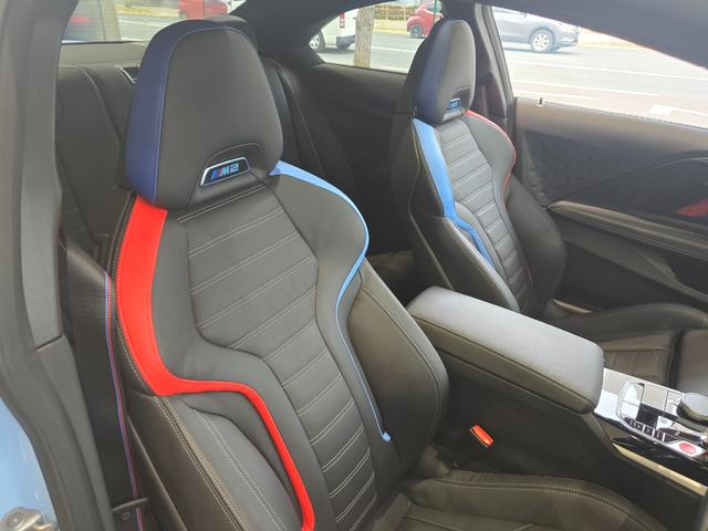 ＢＭＷ　Ｐｒｅｍｉｕｍ　Ｓｅｌｅｃｔｉｏｎ延長保証：２年間または１年間の保証延長が可能です。さらに、延長保証期間中は、ＢＭＷエマージェンシー・サービスが付帯されますので安心です。