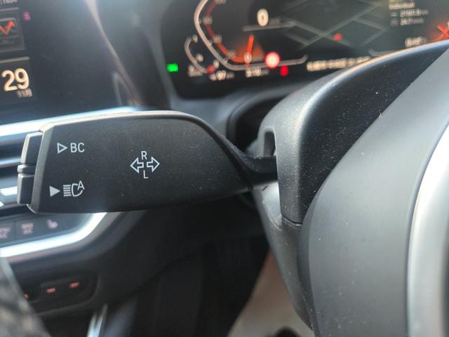 3シリーズ 320d xDrive Mスポーツ 認定中古車 ヘッドアップディスプレイ シートヒーター アンビエントライト コンフォートアクセス リアビューカメラ Bluetoothオーディオ アクティブクルーズコントロール レザーシート(26枚目)