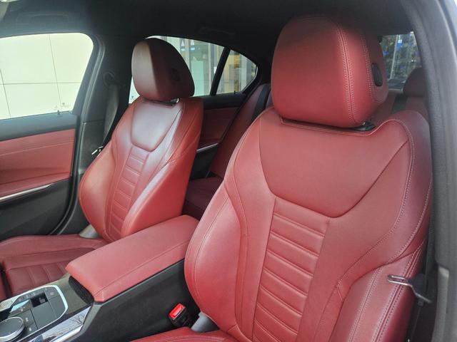 3シリーズ 320d xDrive Mスポーツ 認定中古車 ヘッドアップディスプレイ シートヒーター アンビエントライト コンフォートアクセス リアビューカメラ Bluetoothオーディオ アクティブクルーズコントロール レザーシート(37枚目)