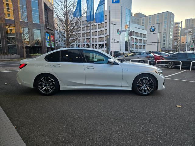 3シリーズ 320d xDrive Mスポーツ 認定中古車 ヘッドアップディスプレイ シートヒーター アンビエントライト コンフォートアクセス リアビューカメラ Bluetoothオーディオ アクティブクルーズコントロール レザーシート(47枚目)