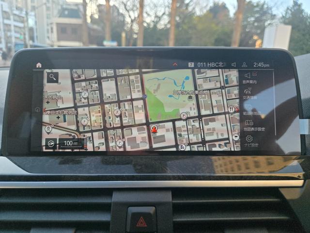 X3 xDrive 20d Mスポーツ 認定中古車 サンルーフ 地デジ HarmanKardonサラウンド シートヒーター レザー トップビューカメラ ヘッドアップディスプレイ アクティブクルーズコントロール Bluetoothオーディオ(13枚目)