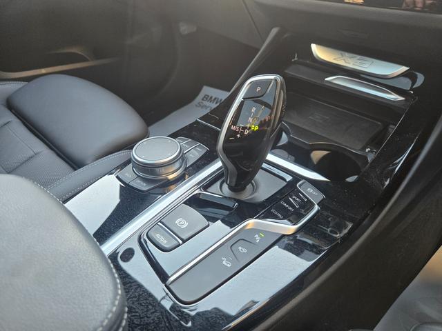X3 xDrive 20d Mスポーツ 認定中古車 サンルーフ 地デジ HarmanKardonサラウンド シートヒーター レザー トップビューカメラ ヘッドアップディスプレイ アクティブクルーズコントロール Bluetoothオーディオ(15枚目)