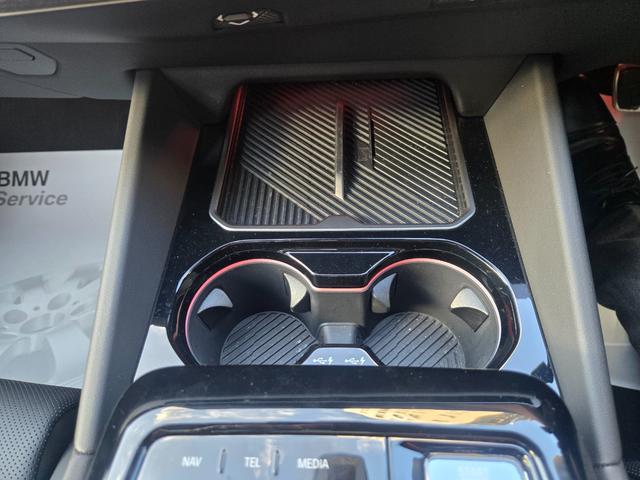 5シリーズ 523d xDriveツーリング Mスポーツ 弊社デモカー 認定中古車 サンルーフ レザー HarmanKardonサラウンド アンビエントライト ヘッドアップディスプレイ 地デジ シートヒーター トップビューカメラ アクティブクルーズ(41枚目)