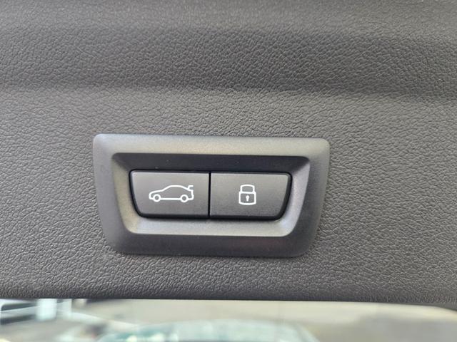 1シリーズ 120 認定中古車 弊社デモカー 電動テールゲート HarmanKardonサラウンド レザー ヘッドアップディスプレイ アンビエントライト トップビューカメラ 車線逸脱警告 Bluetoothオーディオ(37枚目)