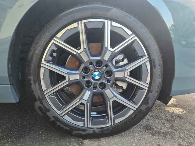 1シリーズ 120 認定中古車 弊社デモカー 電動テールゲート HarmanKardonサラウンド レザー ヘッドアップディスプレイ アンビエントライト トップビューカメラ 車線逸脱警告 Bluetoothオーディオ(43枚目)