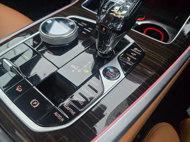 �C�ɂȂ邨�Ԃ́A���d�b�ɂċC�y�ɂ��₢���킹���������B