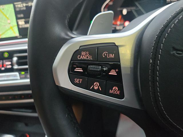 �P�O�O���ړ_���Ə������i�����F�_���E�����́A�h�C�c�{�ЂƓ��l�̋���E�P�����󂯂���僁�J�j�b�N���A�P�O�O���ڂɂ��y�ԉӏ���O��I�Ɍ������`�F�b�N�B