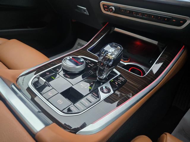 �������Ƃ����W����łP�V���[�Y����V�V���[�Y�܂ŕ��L���o���G�[�V�����̒����炨�I�ђ����܂��B�P�O�O���~�`�Q�O�O���~��̃��[�Y�i�u���ȃ��f�������p�ӁB