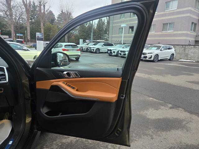 �D�y�̖k�P��ʂ艈���ɖʂ��Ă���a�l�v�̊Ŕ��ڈ�ł��B�D�y���S�����琼�i�k�C���_�{�j�Ɍ������r���m�����َ�O�ɂ������܂��B�����̕��͂��C�y�ɂ��d�b������΂��ē��v���܂��B