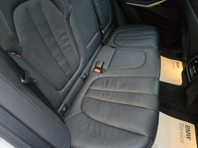 Ｘ５ ｘＤｒｉｖｅ　３５ｄ　認定中古車　サンルーフ　７人乗り　前後シートヒーター　保温保冷カップホルダ　アクティブクルーズコントロール　ヘッドアップディスプレイ　アンビエントライト　レザーシート　地デジ　トップビューカメラ（6枚目）