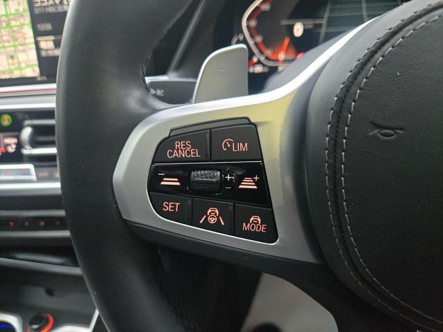 Ｘ５ ｘＤｒｉｖｅ　３５ｄ　認定中古車　サンルーフ　７人乗り　前後シートヒーター　保温保冷カップホルダ　アクティブクルーズコントロール　ヘッドアップディスプレイ　アンビエントライト　レザーシート　地デジ　トップビューカメラ（50枚目）