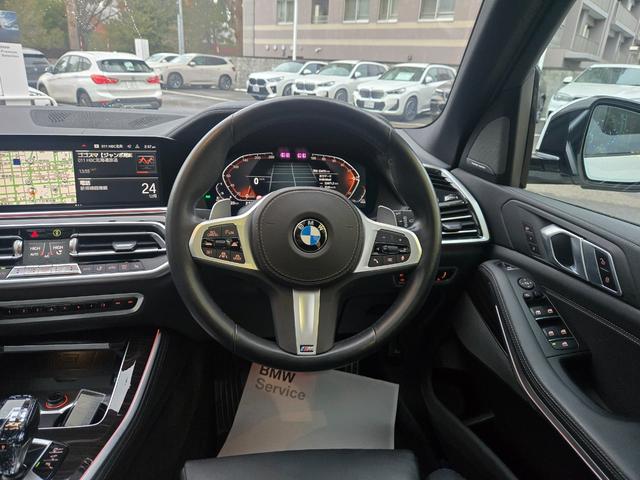 Ｘ５ ｘＤｒｉｖｅ　３５ｄ　認定中古車　サンルーフ　７人乗り　前後シートヒーター　保温保冷カップホルダ　アクティブクルーズコントロール　ヘッドアップディスプレイ　アンビエントライト　レザーシート　地デジ　トップビューカメラ（66枚目）