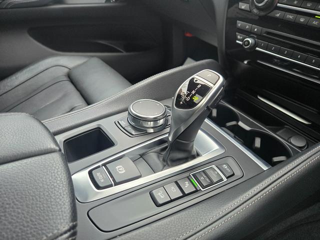 Ｘ６ ｘＤｒｉｖｅ　３５ｉ　Ｍスポーツ　認定中古車　サンルーフ　地デジ　レザーシート　電動シート（運転席メモリ機能付き）　前後シートヒーター　オートライト　オートワイパー　オートホールド　リアビューカメラ　ヘッドアップディスプレイ（6枚目）