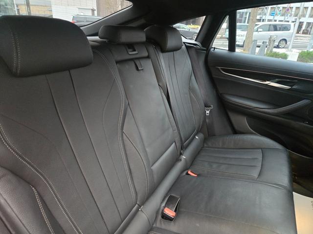 Ｘ６ ｘＤｒｉｖｅ　３５ｉ　Ｍスポーツ　認定中古車　サンルーフ　地デジ　レザーシート　電動シート（運転席メモリ機能付き）　前後シートヒーター　オートライト　オートワイパー　オートホールド　リアビューカメラ　ヘッドアップディスプレイ（17枚目）