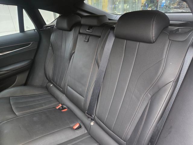 Ｘ６ ｘＤｒｉｖｅ　３５ｉ　Ｍスポーツ　認定中古車　サンルーフ　地デジ　レザーシート　電動シート（運転席メモリ機能付き）　前後シートヒーター　オートライト　オートワイパー　オートホールド　リアビューカメラ　ヘッドアップディスプレイ（43枚目）