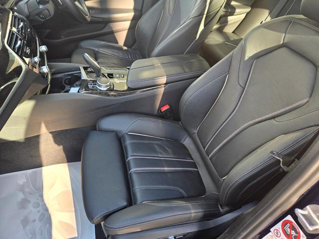 �C�ɂȂ邨�Ԃ́A���d�b�ɂċC�y�ɂ��₢���킹���������B