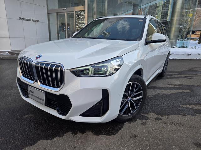 Ｘ１ ｘＤｒｉｖｅ　２０ｄ　Ｍスポーツ　認定中古車　サンルーフ　シートヒーター　電動テールゲート　アクティブクルーズコントロール　電動シート　トップビューカメラ　Ｂｌｕｅｔｏｏｔｈオーディオ　オートライト　オートワイパー（3枚目）