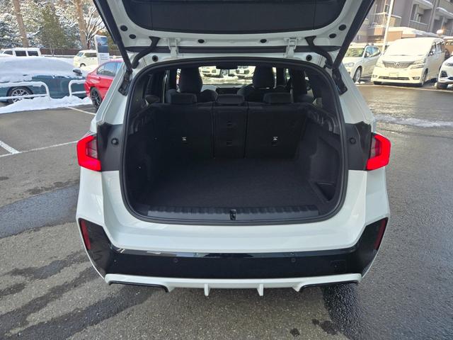 Ｘ１ ｘＤｒｉｖｅ　２０ｄ　Ｍスポーツ　認定中古車　サンルーフ　シートヒーター　電動テールゲート　アクティブクルーズコントロール　電動シート　トップビューカメラ　Ｂｌｕｅｔｏｏｔｈオーディオ　オートライト　オートワイパー（32枚目）
