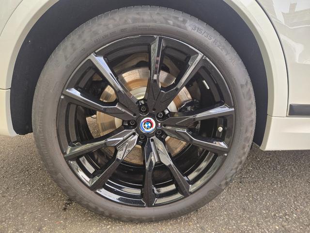 Ｘ７ Ｍ６０ｉ　ｘＤｒｉｖｅ　認定中古車　７人乗り　サンルーフ　ソフトクローズドア　保温保冷カップホルダ　マッサージシート　ヘッドアップディスプレイ　地デジ　オートホールド　トップビューカメラ　アンビエントライト（43枚目）