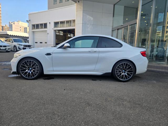 ���d�b�ȊO�Ƀ��[���ł̂��₢���킹�ɂ��Ή������Ē����܂��B�{�̉��i�E�́y�݌Ɋm�F�E���ς���˗��i�����j�z���炨�₢���킹�������B