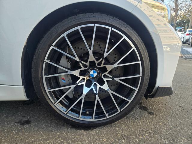 �C�ɂȂ邨�Ԃ́A���d�b�ɂċC�y�ɂ��₢���킹���������B