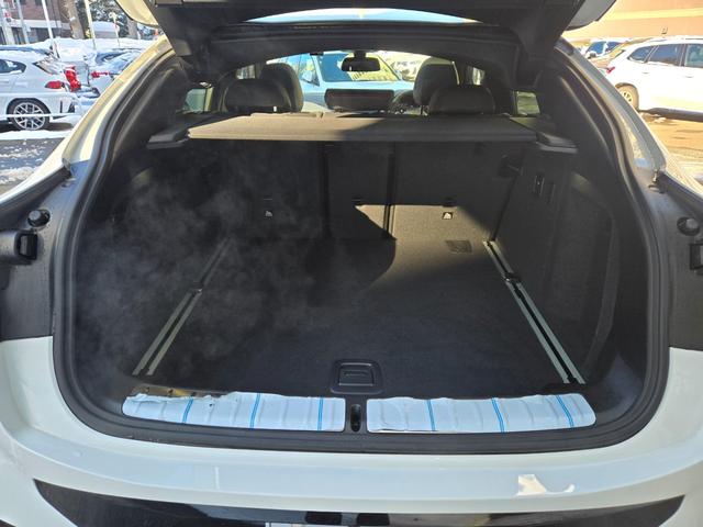 �P�O�O���ړ_���Ə������i�����F�_���E�����́A�h�C�c�{�ЂƓ��l�̋���E�P�����󂯂���僁�J�j�b�N���A�P�O�O���ڂɂ��y�ԉӏ���O��I�Ɍ������`�F�b�N�B