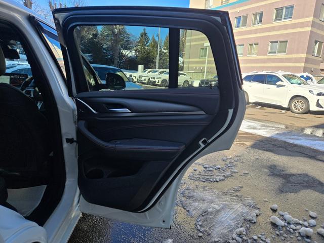 �D�y�̖k�P��ʂ艈���ɖʂ��Ă���a�l�v�̊Ŕ��ڈ�ł��B�D�y���S�����琼�i�k�C���_�{�j�Ɍ������r���m�����َ�O�ɂ������܂��B�����̕��͂��C�y�ɂ��d�b������΂��ē��v���܂��B