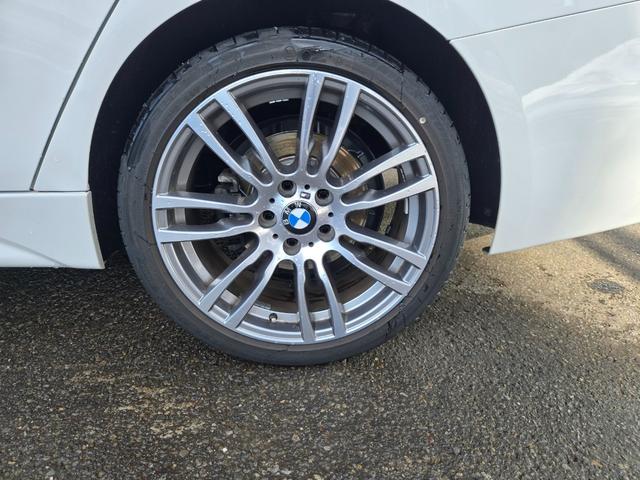 ３シリーズ ３２０ｉ　ｘＤｒｉｖｅ　Ｍスポーツ　認定中古車　シートヒーター　電動シート　ＥＴＣ内蔵ルームミラー　アイドリングストップ　リアビューカメラ　オートライト　オートワイパー　クルーズコントロール　ＬＥＤヘッドライト（27枚目）