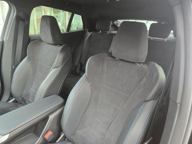 �w�a�l�v�@�o�������������@�r�����������������@�D�y�x�̍݌Ɏԗ����������������A���ɂ��肪�Ƃ��������܂���a�l�v�́w�F�蒆�Îԁx�͂��C�����������B�펞��R�O��̐������ꂽ�a�l�v����葵���Ă���܂��B