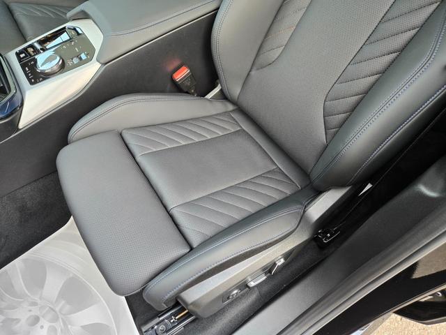 ���d�b�ȊO�Ƀ��[���ł̂��₢���킹�ɂ��Ή������Ē����܂��B�{�̉��i�E�́y�݌Ɋm�F�E���ς���˗��i�����j�z���炨�₢���킹�������B