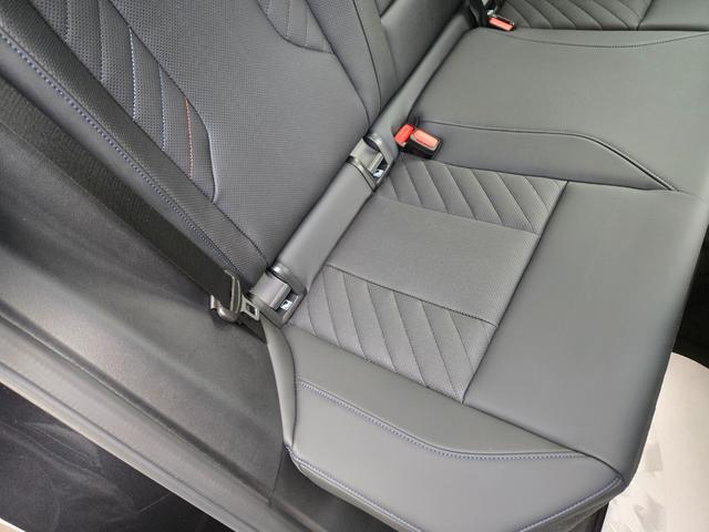 �P�O�O���ړ_���Ə������i�����F�_���E�����́A�h�C�c�{�ЂƓ��l�̋���E�P�����󂯂���僁�J�j�b�N���A�P�O�O���ڂɂ��y�ԉӏ���O��I�Ɍ������`�F�b�N�B