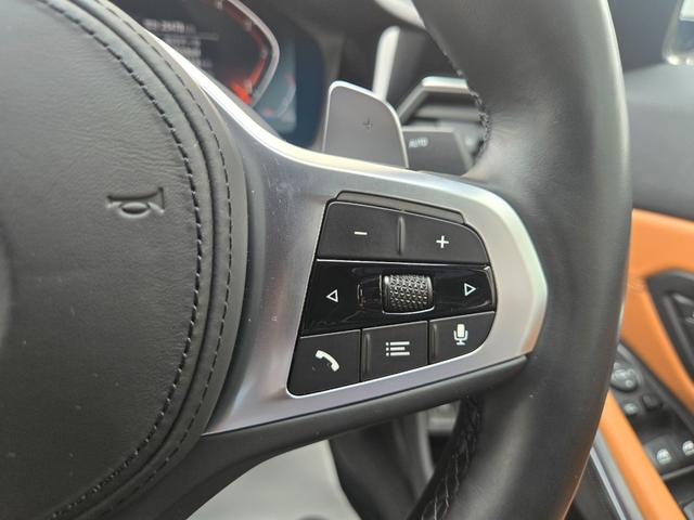 ３シリーズ ３２０ｄ　ｘＤｒｉｖｅ　Ｍスポーツ　認定中古車　地デジ　ＨａｒｍａｎＫａｒｄｏｎサラウンド　トップビューカメラ　オートホールド　電動シート　レザーシート　アクティブクルーズコントロール　ＨＤＤナビ　オートワイパー　アンビエントライト（4枚目）