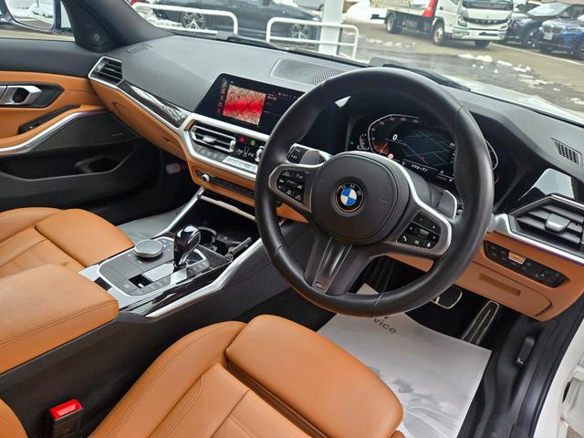 ３シリーズ ３２０ｄ　ｘＤｒｉｖｅ　Ｍスポーツ　認定中古車　地デジ　ＨａｒｍａｎＫａｒｄｏｎサラウンド　トップビューカメラ　オートホールド　電動シート　レザーシート　アクティブクルーズコントロール　ＨＤＤナビ　オートワイパー　アンビエントライト（53枚目）