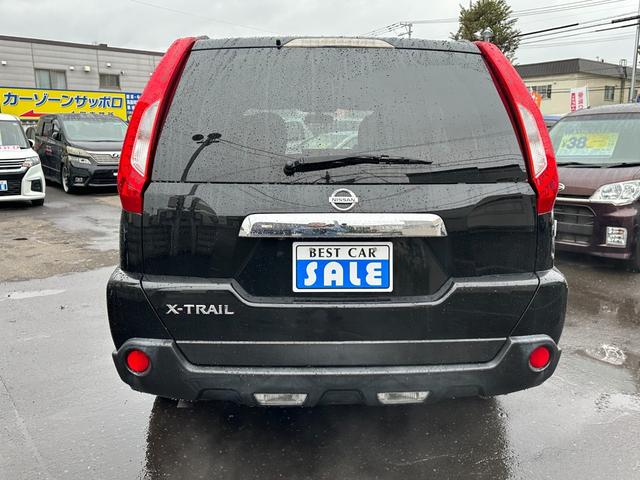 エクストレイル ２０Ｘ　４ＷＤ　社外ディスプレイオーディオ　前後シートヒーター　４ＷＤ切り替スイッチ　　横滑り防止装置　ＥＴＣ　ヒルディセントコントロール　社外アルミホイール夏（6枚目）