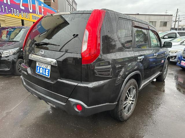 エクストレイル ２０Ｘ　４ＷＤ　社外ディスプレイオーディオ　前後シートヒーター　４ＷＤ切り替スイッチ　　横滑り防止装置　ＥＴＣ　ヒルディセントコントロール　社外アルミホイール夏（7枚目）