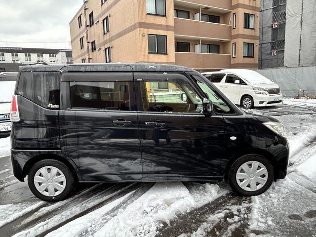 ソリオ G 4WD パワースライドドア シートヒーター スマートキー 衝突安全ボディー 盗難防止システム 衝撃緩和ヘッドレスト(5枚目)