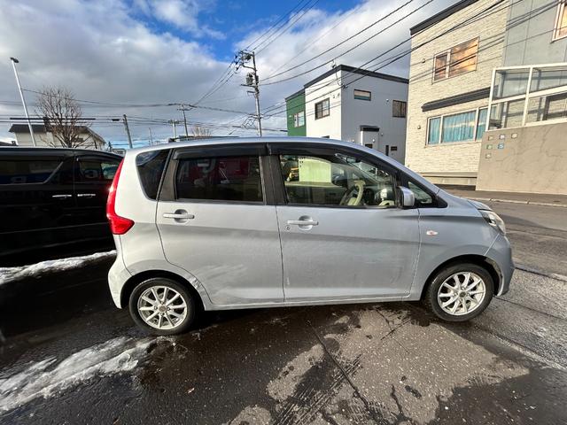 デイズ Ｓ　４ＷＤ　エマージェンシーブレーキ　ＡＢＳ　アイドリングストップシートヒーター　キーレスフォグライト（5枚目）