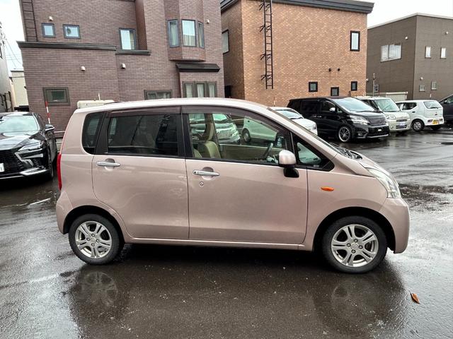 ムーヴ Ｘ　４ＷＤ　プッシュスタート　ナビフルセグＴＶ（5枚目）