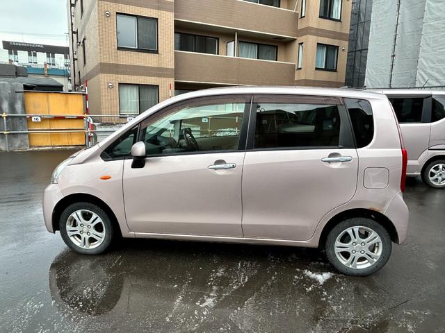 ムーヴ Ｘ　４ＷＤ　プッシュスタート　ナビフルセグＴＶ（6枚目）