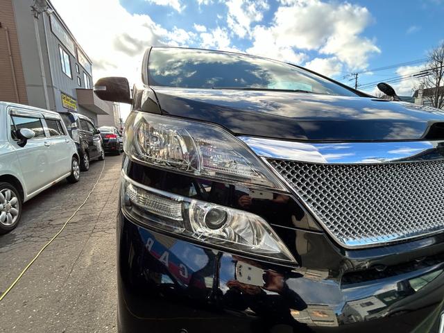 ヴェルファイア ２．４Ｚ　４ＷＤ　両側パワースライドドア　ナビ　横滑り防止装置　コーナーセンサー　ビルトインＥＴＣ　社外１７インチアルミホイール冬　　バックモニター　プッシュスタート（16枚目）