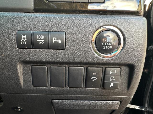 ヴェルファイア 2.4Z プラチナセレクションII タイプゴールド 4WD 両側パワースライドドア Bluetooth ALPINEフリップダウンモニター イクリプスナビ パワーバックドア ETC 社外アルミホイール冬 バックカメラ 横滑り防止装置 コーナセンサー(14枚目)
