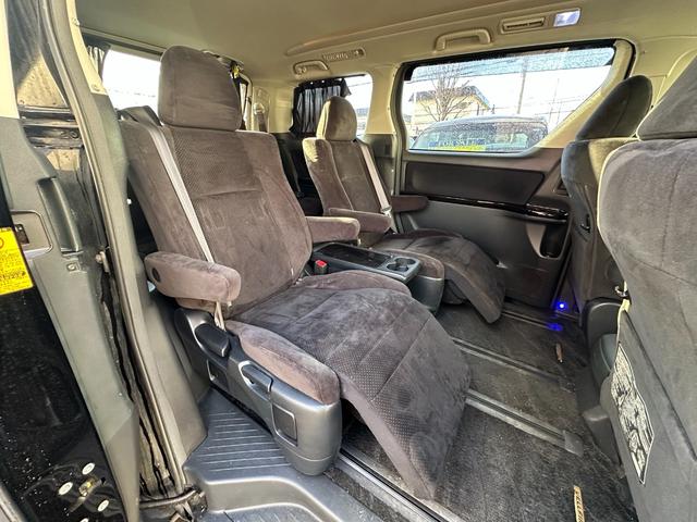 ヴェルファイア 2.4Z プラチナセレクションII タイプゴールド 4WD 両側パワースライドドア Bluetooth ALPINEフリップダウンモニター イクリプスナビ パワーバックドア ETC 社外アルミホイール冬 バックカメラ 横滑り防止装置 コーナセンサー(18枚目)