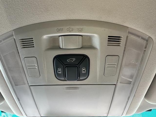 ヴェルファイア 2.4Z プラチナセレクションII タイプゴールド 4WD 両側パワースライドドア Bluetooth ALPINEフリップダウンモニター イクリプスナビ パワーバックドア ETC 社外アルミホイール冬 バックカメラ 横滑り防止装置 コーナセンサー(19枚目)