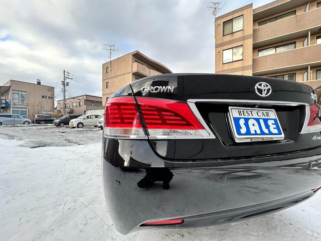 クラウン ロイヤルｉ－Ｆｏｕｒ　ナビバックモニターフルセグＴＶ　エンジンスターター　クルーズコントロール　夏冬タイヤ付き（23枚目）