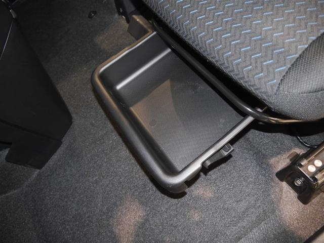 ルーミー カスタムＧ　Ｂモニター　ＬＥＤランプ　ワンセグ　ナビ＆ＴＶ　ワンオーナー　ミュージックプレイヤー接続可　４ＷＤ　アイドリングストップ　ウォークスルー　ＥＳＣ　メモリーナビ　スマートキー　寒冷地　アルミ　エアバッグ（13枚目）